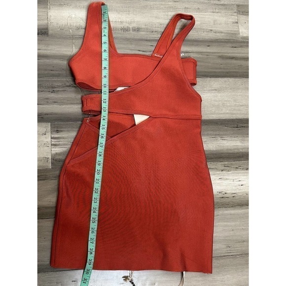 NWT House of CB Michi Rust Cut Out Mini Dress Women's Bodycon Size L - Picture 10 of 10